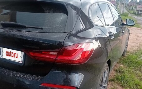 BMW 1 серия, 2019 год, 2 150 000 рублей, 3 фотография