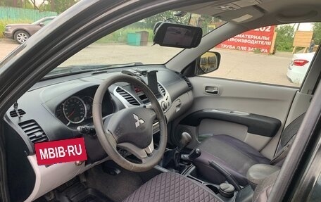 Mitsubishi L200 IV рестайлинг, 2013 год, 1 500 000 рублей, 13 фотография