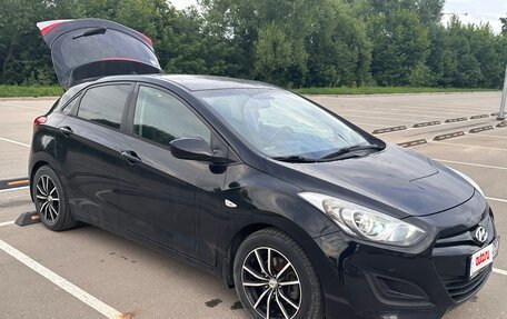 Hyundai i30 II рестайлинг, 2012 год, 750 000 рублей, 16 фотография