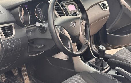 Hyundai i30 II рестайлинг, 2012 год, 750 000 рублей, 28 фотография