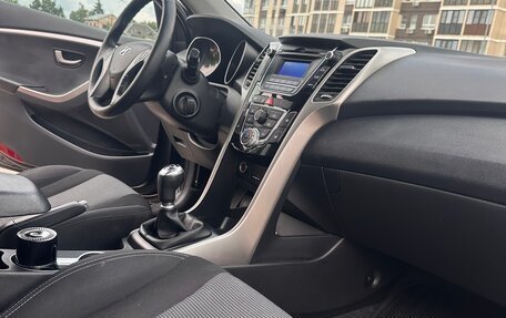 Hyundai i30 II рестайлинг, 2012 год, 750 000 рублей, 29 фотография