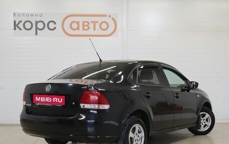 Volkswagen Polo VI (EU Market), 2011 год, 667 000 рублей, 3 фотография