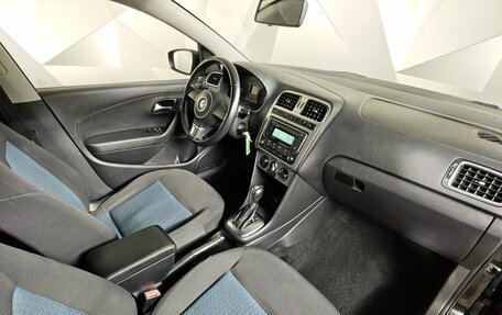 Volkswagen Polo VI (EU Market), 2013 год, 600 000 рублей, 13 фотография