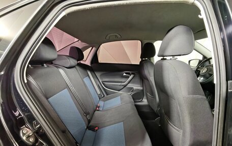 Volkswagen Polo VI (EU Market), 2013 год, 600 000 рублей, 16 фотография