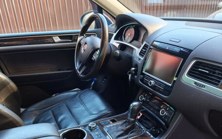 Volkswagen Touareg III, 2012 год, 2 380 000 рублей, 13 фотография