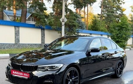 BMW 3 серия, 2019 год, 3 950 000 рублей, 11 фотография