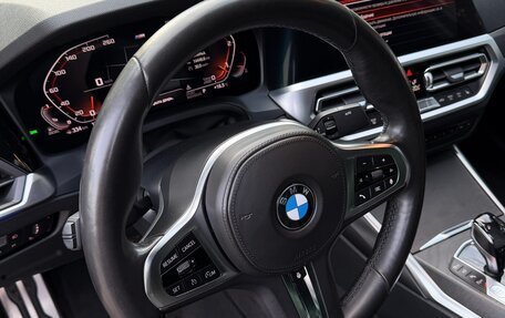 BMW 3 серия, 2019 год, 3 950 000 рублей, 20 фотография
