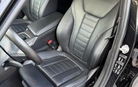 BMW 3 серия, 2019 год, 3 950 000 рублей, 22 фотография