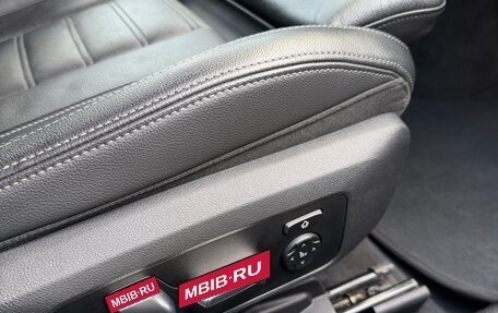 BMW 3 серия, 2019 год, 3 950 000 рублей, 19 фотография