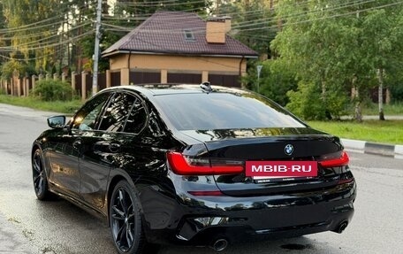 BMW 3 серия, 2019 год, 3 950 000 рублей, 27 фотография