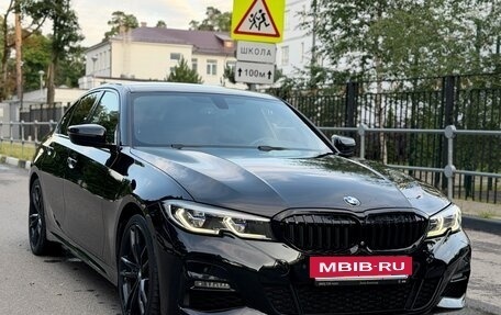 BMW 3 серия, 2019 год, 3 950 000 рублей, 25 фотография