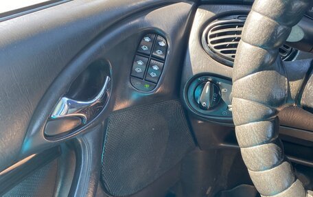 Ford Focus IV, 2004 год, 198 000 рублей, 11 фотография