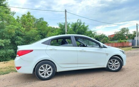 Hyundai Solaris II рестайлинг, 2015 год, 1 000 050 рублей, 4 фотография