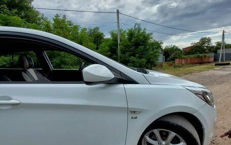 Hyundai Solaris II рестайлинг, 2015 год, 1 000 050 рублей, 16 фотография