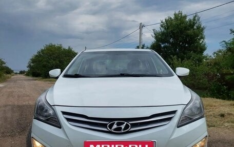 Hyundai Solaris II рестайлинг, 2015 год, 1 000 050 рублей, 14 фотография