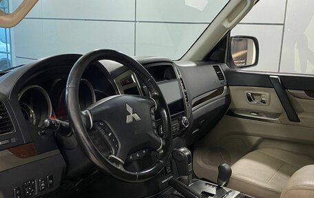 Mitsubishi Pajero IV, 2021 год, 3 415 000 рублей, 14 фотография