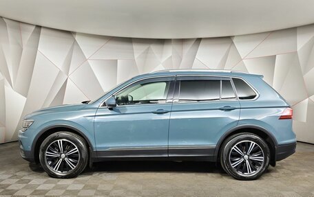 Volkswagen Tiguan II, 2020 год, 2 625 000 рублей, 5 фотография