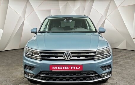 Volkswagen Tiguan II, 2020 год, 2 625 000 рублей, 7 фотография