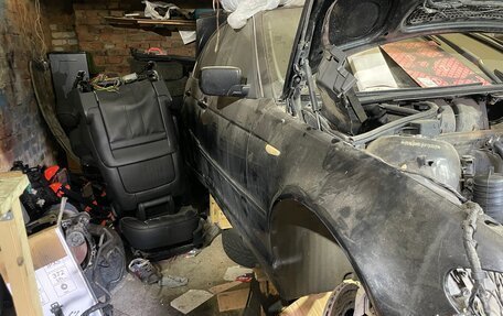 BMW 3 серия, 2004 год, 400 000 рублей, 2 фотография