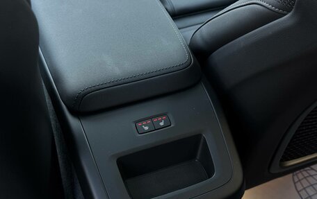 Volvo XC60 II, 2025 год, 9 300 000 рублей, 19 фотография