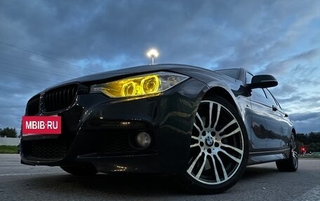 BMW 3 серия, 2014 год, 3 100 000 рублей, 9 фотография