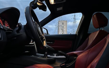 BMW 3 серия, 2014 год, 3 100 000 рублей, 14 фотография