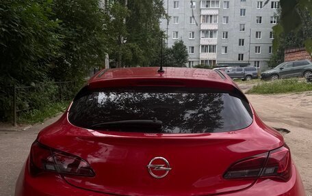 Opel Astra J, 2012 год, 710 000 рублей, 2 фотография