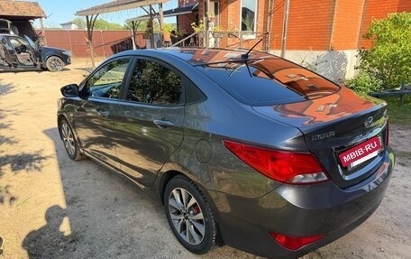 Hyundai Solaris II рестайлинг, 2015 год, 870 000 рублей, 6 фотография