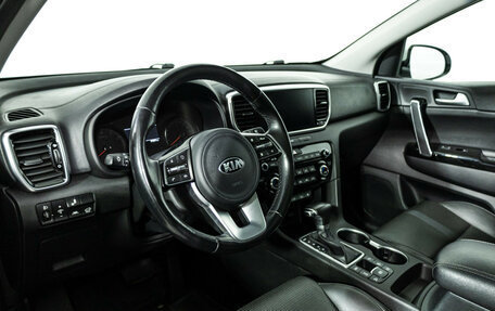 KIA Sportage IV рестайлинг, 2018 год, 2 580 000 рублей, 12 фотография