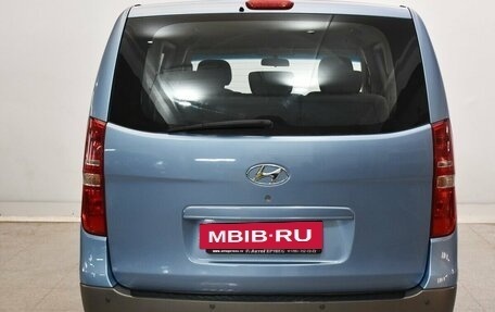 Hyundai H-1 II рестайлинг, 2010 год, 1 630 000 рублей, 3 фотография