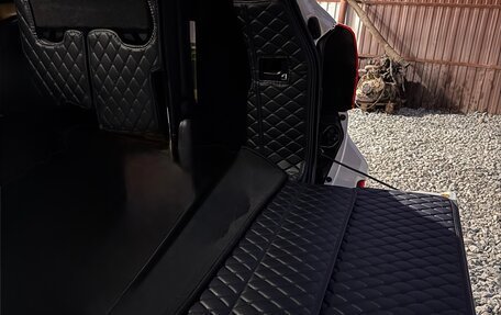 Toyota Land Cruiser 200, 2013 год, 4 699 000 рублей, 20 фотография