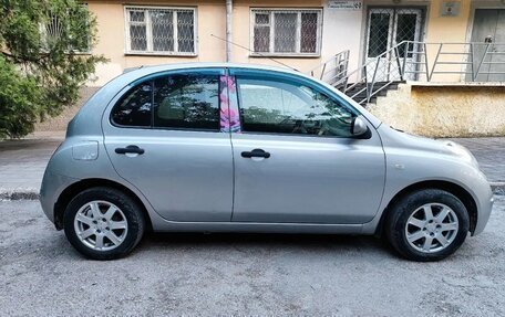 Nissan Micra III, 2005 год, 550 000 рублей, 4 фотография