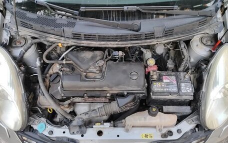 Nissan Micra III, 2005 год, 550 000 рублей, 8 фотография