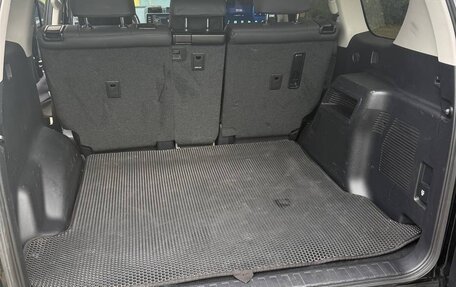 Toyota Land Cruiser Prado 150 рестайлинг 2, 2022 год, 7 500 000 рублей, 15 фотография