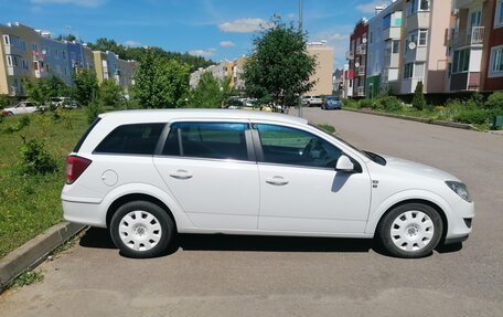 Opel Astra H, 2010 год, 550 000 рублей, 3 фотография