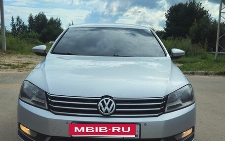 Volkswagen Passat B7, 2011 год, 770 000 рублей, 2 фотография