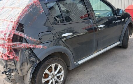 Renault Sandero I, 2013 год, 320 000 рублей, 5 фотография