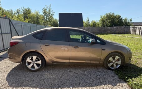 Opel Astra J, 2012 год, 500 000 рублей, 6 фотография