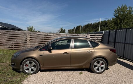 Opel Astra J, 2012 год, 500 000 рублей, 2 фотография