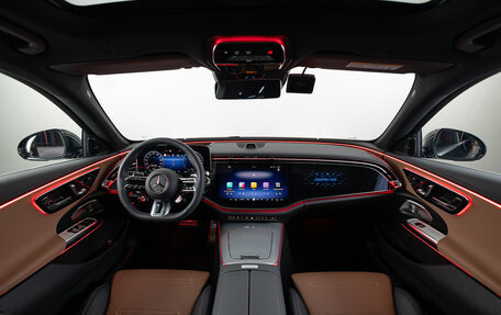 Mercedes-Benz E-Класс AMG, 2025 год, 14 290 000 рублей, 34 фотография