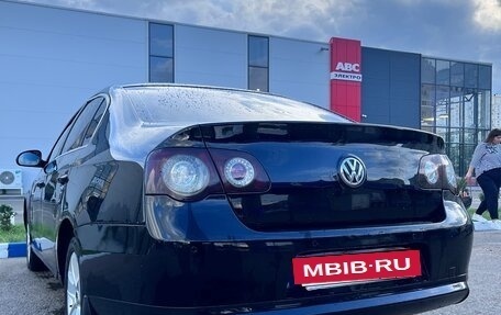 Volkswagen Passat B6, 2010 год, 650 000 рублей, 3 фотография