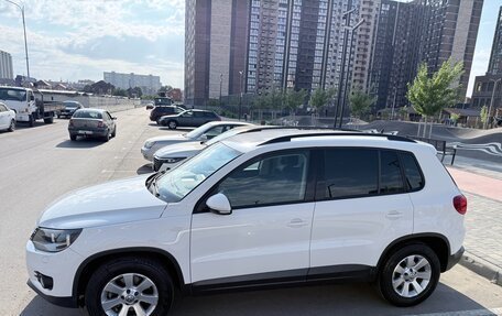Volkswagen Tiguan I, 2013 год, 1 180 000 рублей, 2 фотография