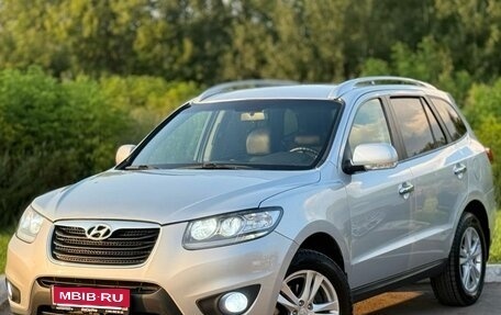 Hyundai Santa Fe III рестайлинг, 2011 год, 1 080 000 рублей, 1 фотография