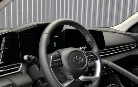 Hyundai Elantra, 2023 год, 1 587 000 рублей, 8 фотография