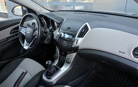 Chevrolet Cruze II, 2013 год, 885 000 рублей, 6 фотография