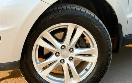 Hyundai Santa Fe III рестайлинг, 2011 год, 1 080 000 рублей, 2 фотография