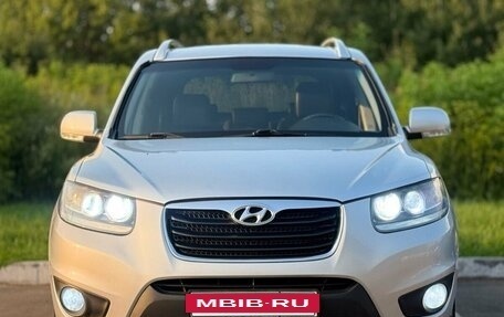 Hyundai Santa Fe III рестайлинг, 2011 год, 1 080 000 рублей, 5 фотография