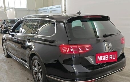 Volkswagen Passat B8 рестайлинг, 2022 год, 2 579 000 рублей, 3 фотография