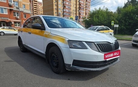 Skoda Octavia, 2017 год, 820 000 рублей, 2 фотография