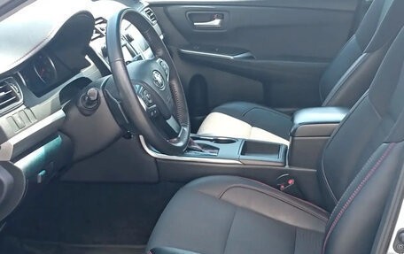 Toyota Camry, 2017 год, 1 709 999 рублей, 8 фотография